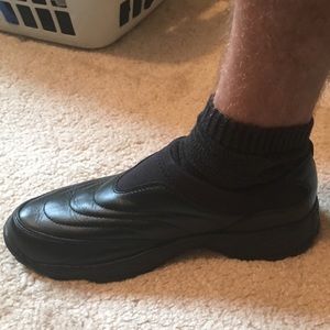 Men’s Non-Slip Shoes